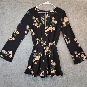 PINS AND NEEDLES Womens Small Black Floral Romper Urban Outfitters Open Back